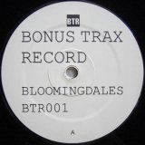画像: Bloomingdales – Tighten Rap