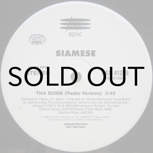 画像: Siamese – Tha Bomb