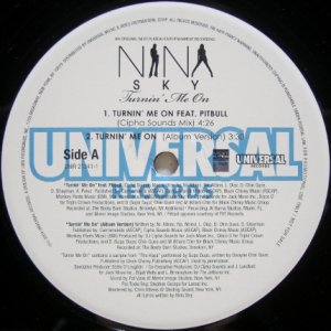 画像: Nina Sky – Turnin' Me On